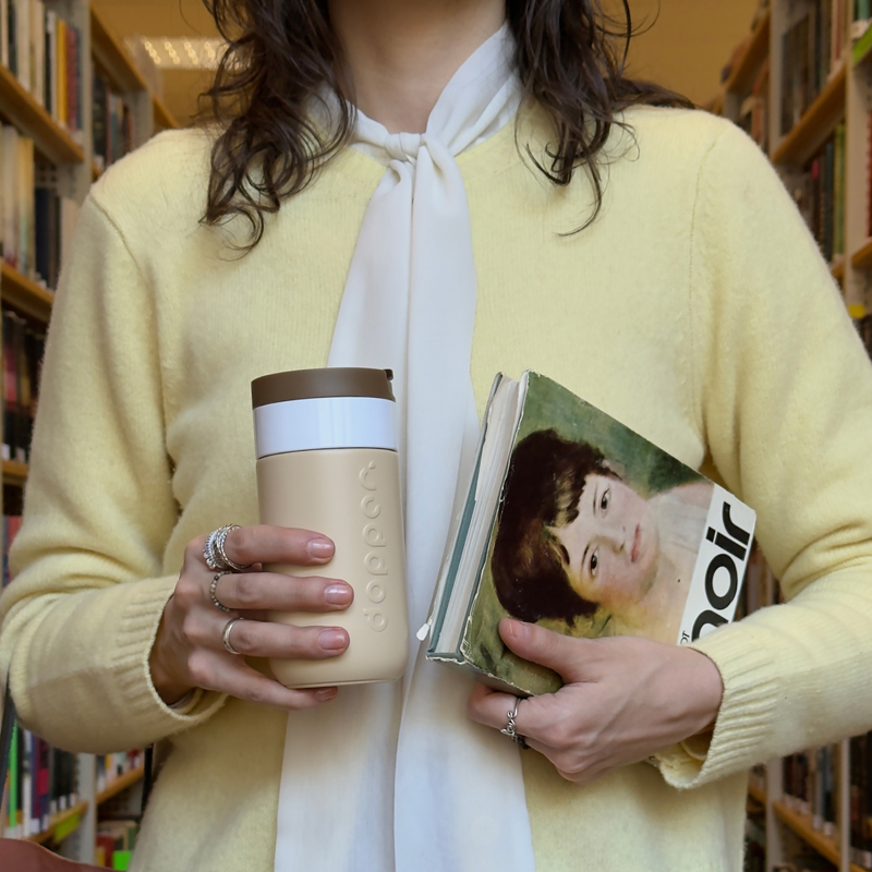 Dopper Travel Mug (300ml) DT0300_lif