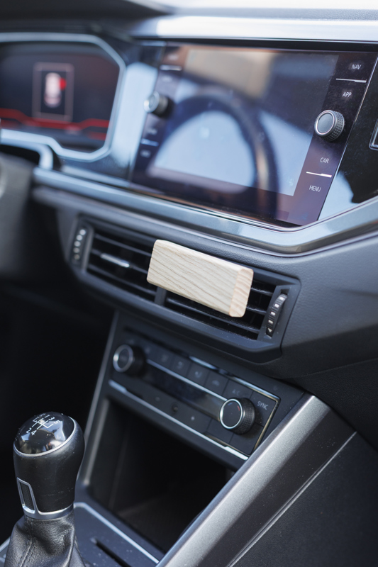 Car air freshener 1349489_011 (Brown)