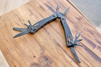 Aluminium multi-tool 1349358_001 (Black)